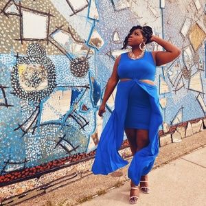 Everyday Goddess Dress twist front cutouts maxi Plus Size